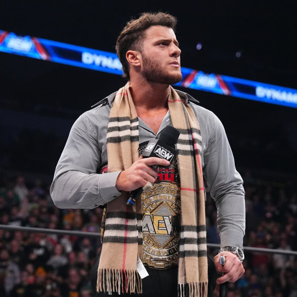 Hay demasiada venta de humo con respecto a una posible aparición de MJF en el #RoyalRumble de mañana.
Así que si eso pasa, regalaré 2 dólares a cada persona que interactúe con este tweet 🤚🏻