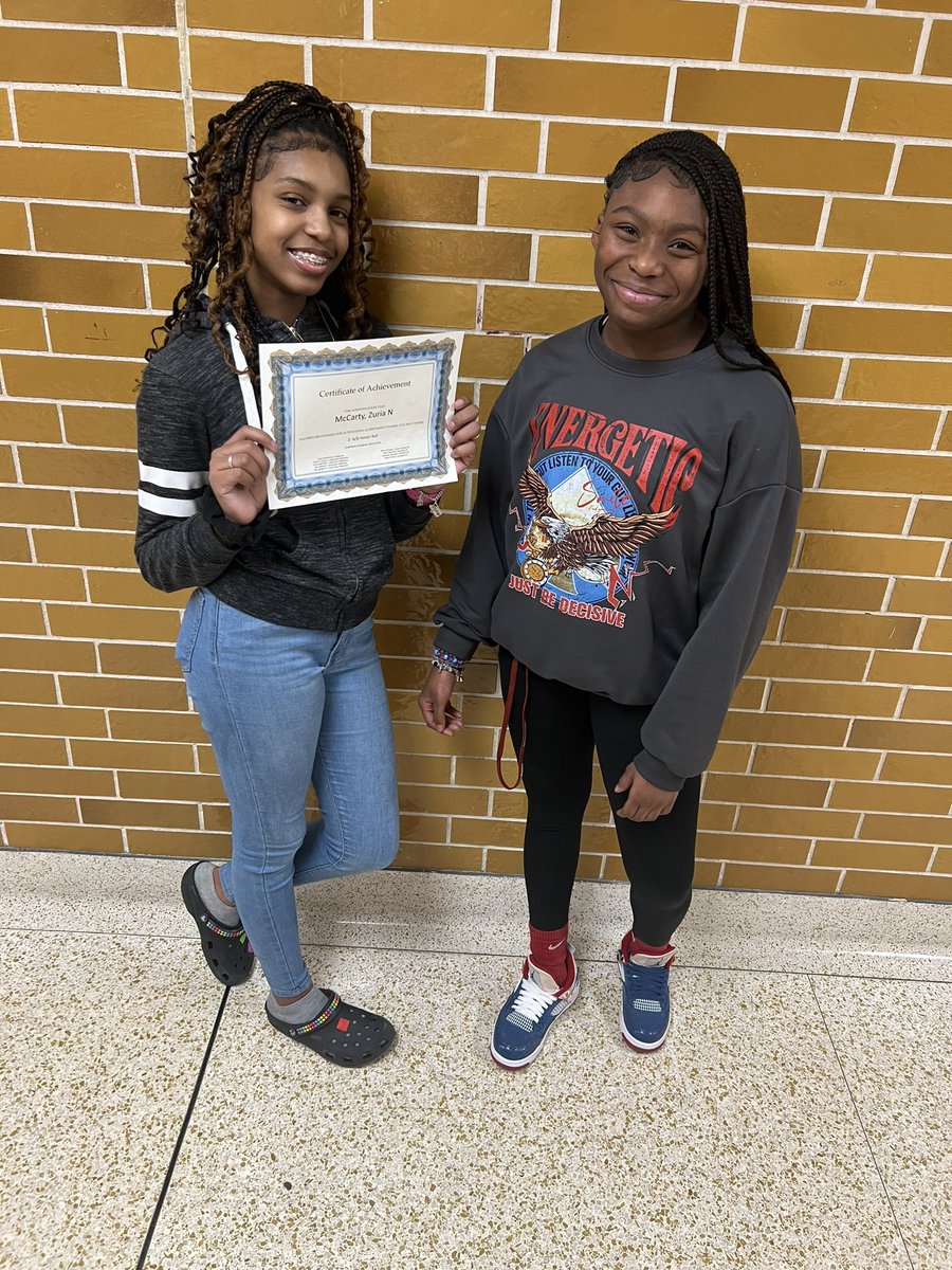 athomps2016's tweet photo. Big shoutout to our outstanding Grantham Cheerleaders for rocking the Honor Roll! Your hard work and dedication shine on and off the cheer mat. Keep making us proud! #AcademicStars #GranthamPride @Grantham_AISD https://t.co/wOqr61A7sE