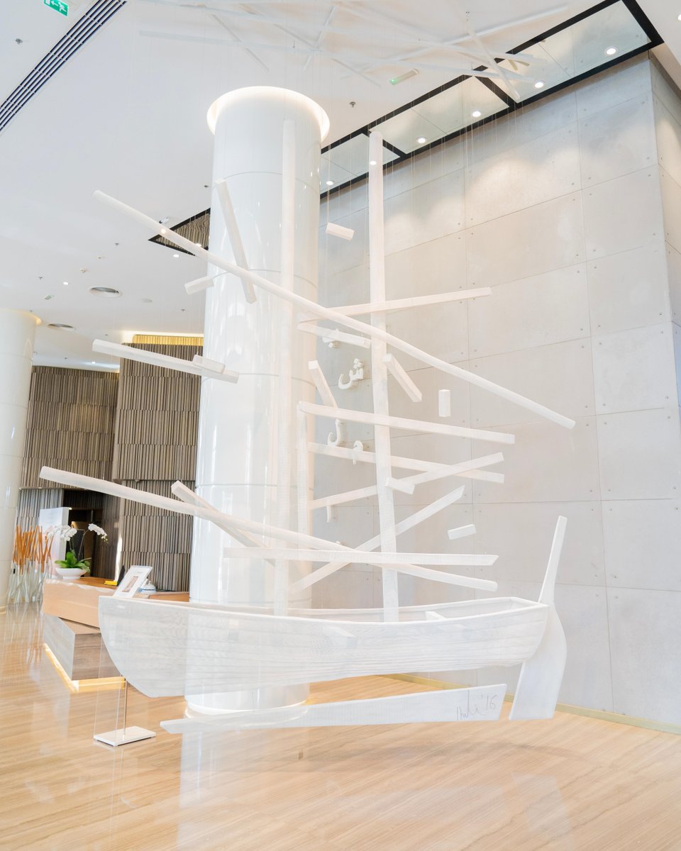 Let us inspire you with our unique artwork Airwave in the lobby.

Derived from Arabic dhow designs, Airwave is conceived as more than a sculptural rendition of a traditional vessel.