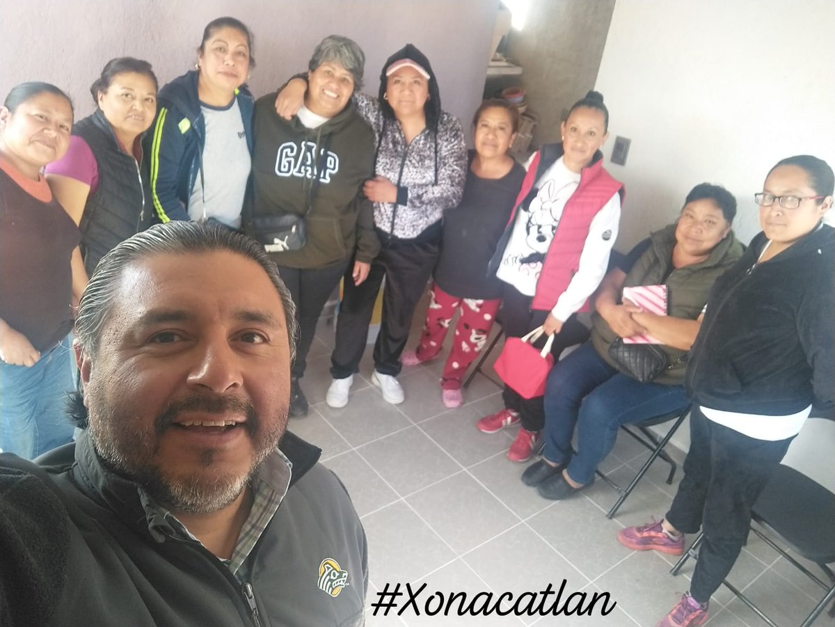 interteban's tweet photo. Este agradable viernes visitamos a nuestras amigas #Delmacistas en diferentes comunidades de nuestro #Xonacatlan platicamos con ellas y valoramos su tiempo en escucharnos.

La tierra del Peluche se engrandece con sus mujeres trabajadoras y de esfuerzo, muchas gracias #EquipoADMM https://t.co/3urMQFtmjW