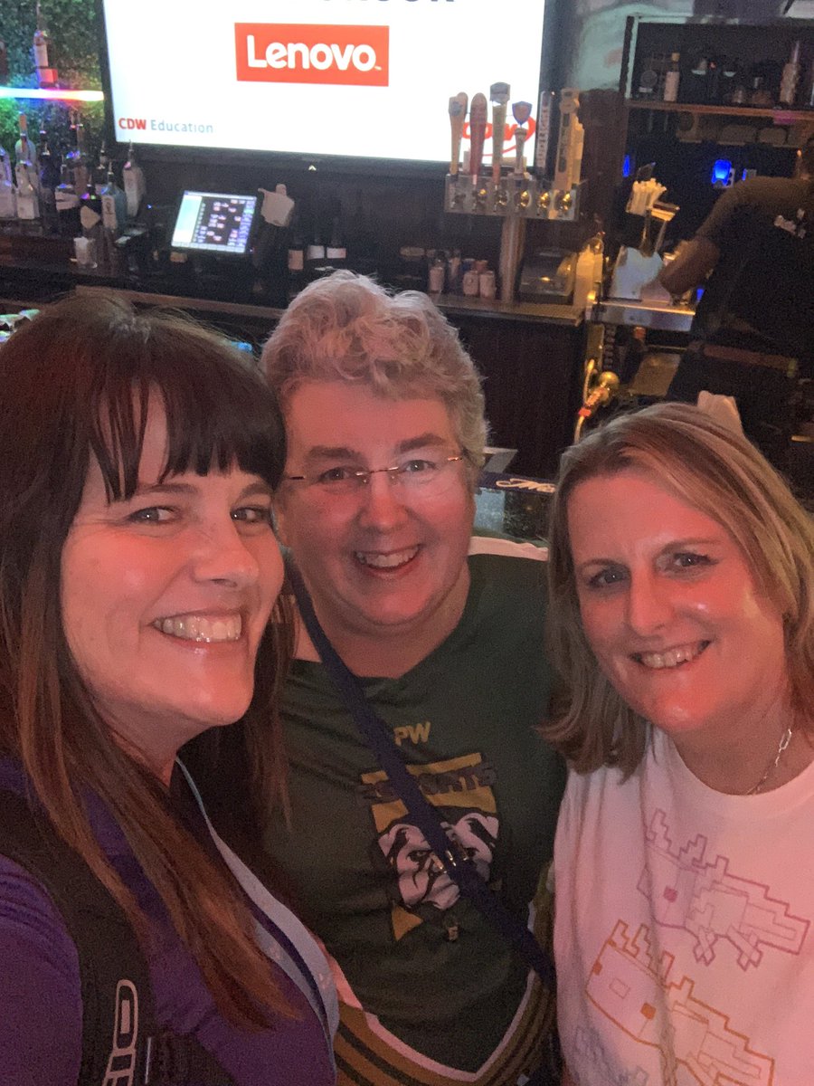 THANK YOU #WomenOfEsports who I had the privilege to learn from, laugh with, and get to know better at #FETC. @Hiphopedtecdiva <a href="/jdogmav/">Julie Mavrogeorge ⚡️</a> <a href="/SMankuta/">Sari</a> @tammyneil  <a href="/JenWomble/">Jennifer Womble →#FETC Jan. 11-14, 2026</a> @DrKatrinaAdkins <a href="/Jenumi2/">Jen Dawson</a> Danielle Rourje
