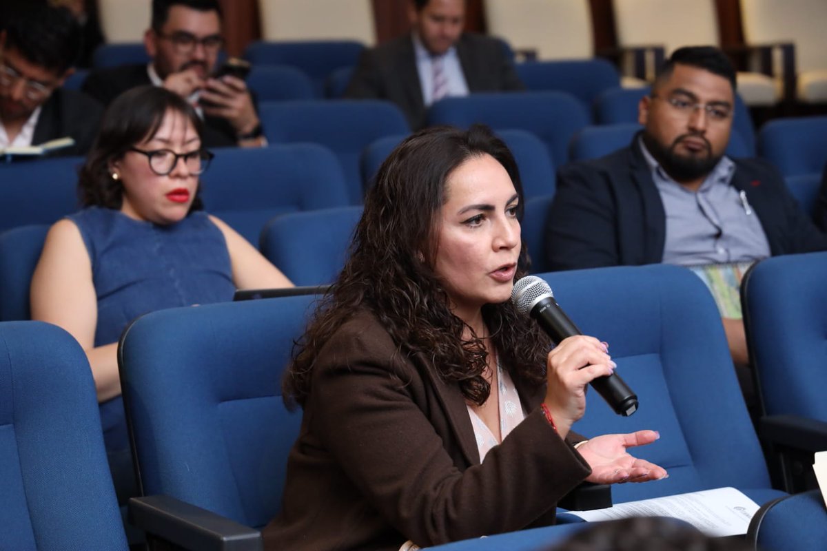 Nuestra presidenta, <a href="/jedacha/">Jennifer Daniel Ch.</a>, estuvo presente en la Sesión Mensual de la Comisión de la industrial de la Salud de <a href="/CONCAMIN/">CONCAMIN</a> para platicar sobre temas relevantes y la mejora continua para el sector  #SectorSalud #Industria #México
