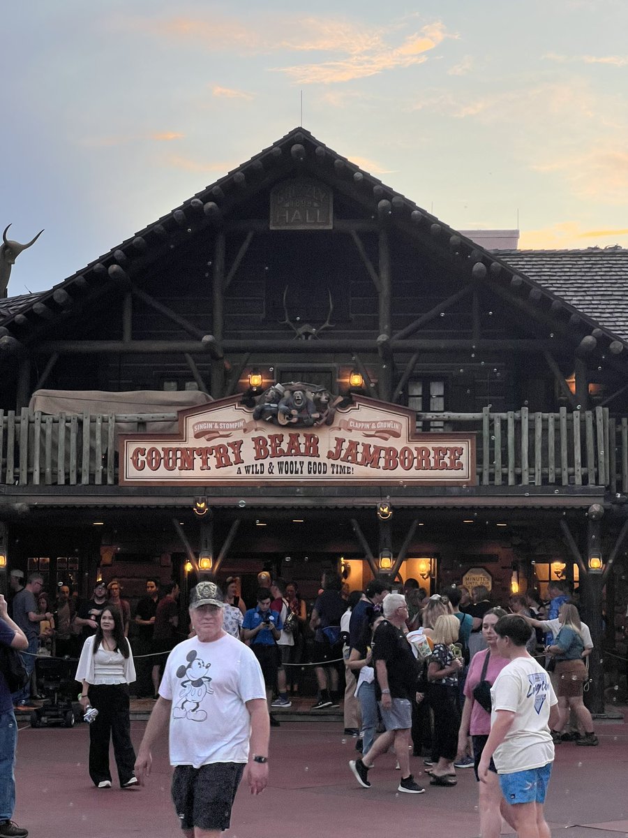 RideRover tweet media