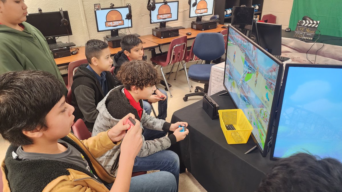 LYEcoding's tweet image. &quot;Esports demand teamwork, strategy &amp;amp; practice to succeed. Complex challenges require critical thinking &amp;amp; quick decision-making. @LYE students improve problem-solving skills &amp;amp; strategic thinking through gaming. 🎮✅ @LFCISD #esports #teamwork #criticalthinking&quot;