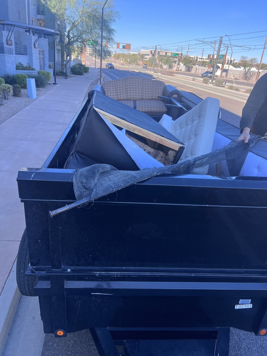 Couch and love seat removal in #tempe #arizona for a repeat customer

Call 602-900-1608 for your hauling needs today.

#clutter #shorttermrental #scottsdaleaz #tempeaz #phoenixaz #queencreekaz #mesaaz #chandleraz #queencreekrealtor #chandlerrealtor #apachejunctionrealestate...