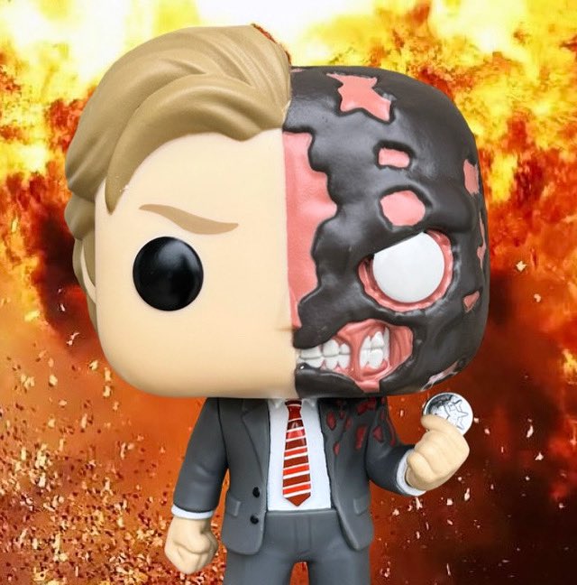 whatsPOPpincrze's tweet image. I love this funko pop! One of my all time favorite films that I never get tired of watching. Beautiful grail from The Dark Knight Trilogy digital pop collection! 🔥 #funko #funkopop #funkopopdigital