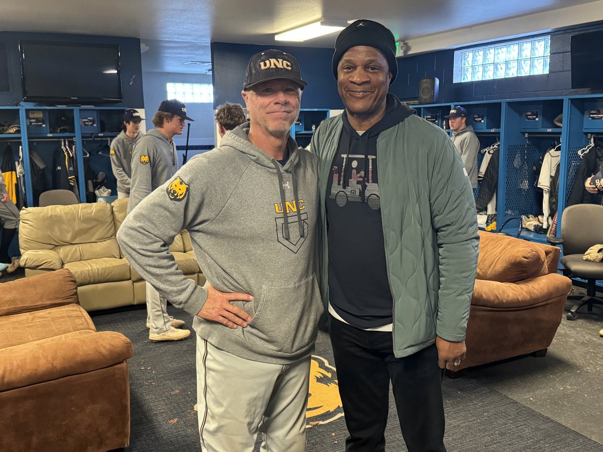 Mike Anderson (@unc_bearscoach) on Twitter photo Day 1 in the books…
Oh, and DARRYL STRAWBERRY was here for our BOYS!!
Honored and thankful Darryl made the time and effort to talk with our players.
STRONG IMPACTFUL MESSAGE!!!!
<a href="/UNC_BearsBSB/">UNC Baseball</a> <a href="/UNC_Bears/">UNC Athletics</a> Day 1 in the books…
Oh, and DARRYL STRAWBERRY was here for our BOYS!!
Honored and thankful Darryl made the time and effort to talk with our players.
STRONG IMPACTFUL MESSAGE!!!!
<a href="/UNC_BearsBSB/">UNC Baseball</a> <a href="/UNC_Bears/">UNC Athletics</a>