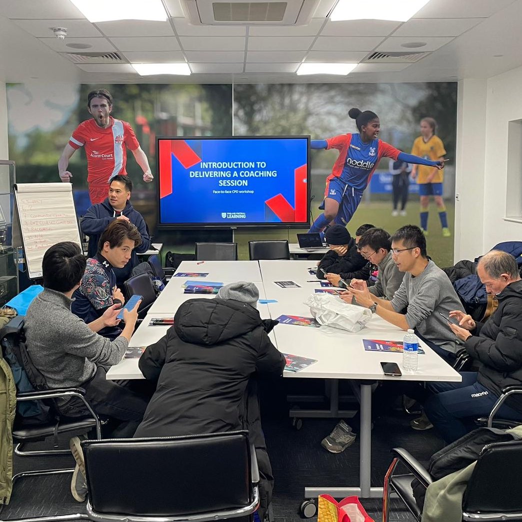alan_zp_lau's tweet photo. Always a pleasure working with FC Sutton HKer and helping participants in their coaching journey. Today we watched @danny_fenner deliver an amazing Introduction to Delivering a Coaching Session at @surreyfa .
@EnglandLearning @FA #FAforAll https://t.co/EeUNd6lhXc