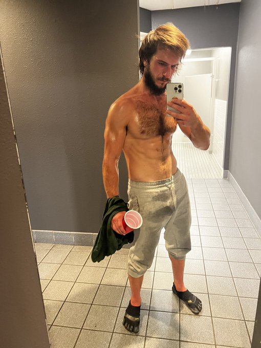 Todays workout, sprint half mile, 12 minutes intense sled with 110lbs sled, 1 hour jujitsu class, then