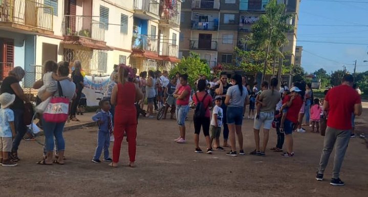 Actividad del programa Educa a tu hijo en saludo al 171 Aniversario del Natalicio de Jose Marti #JagueyEnVictoria #DeporteJaguey #MatancerosEnVictoria