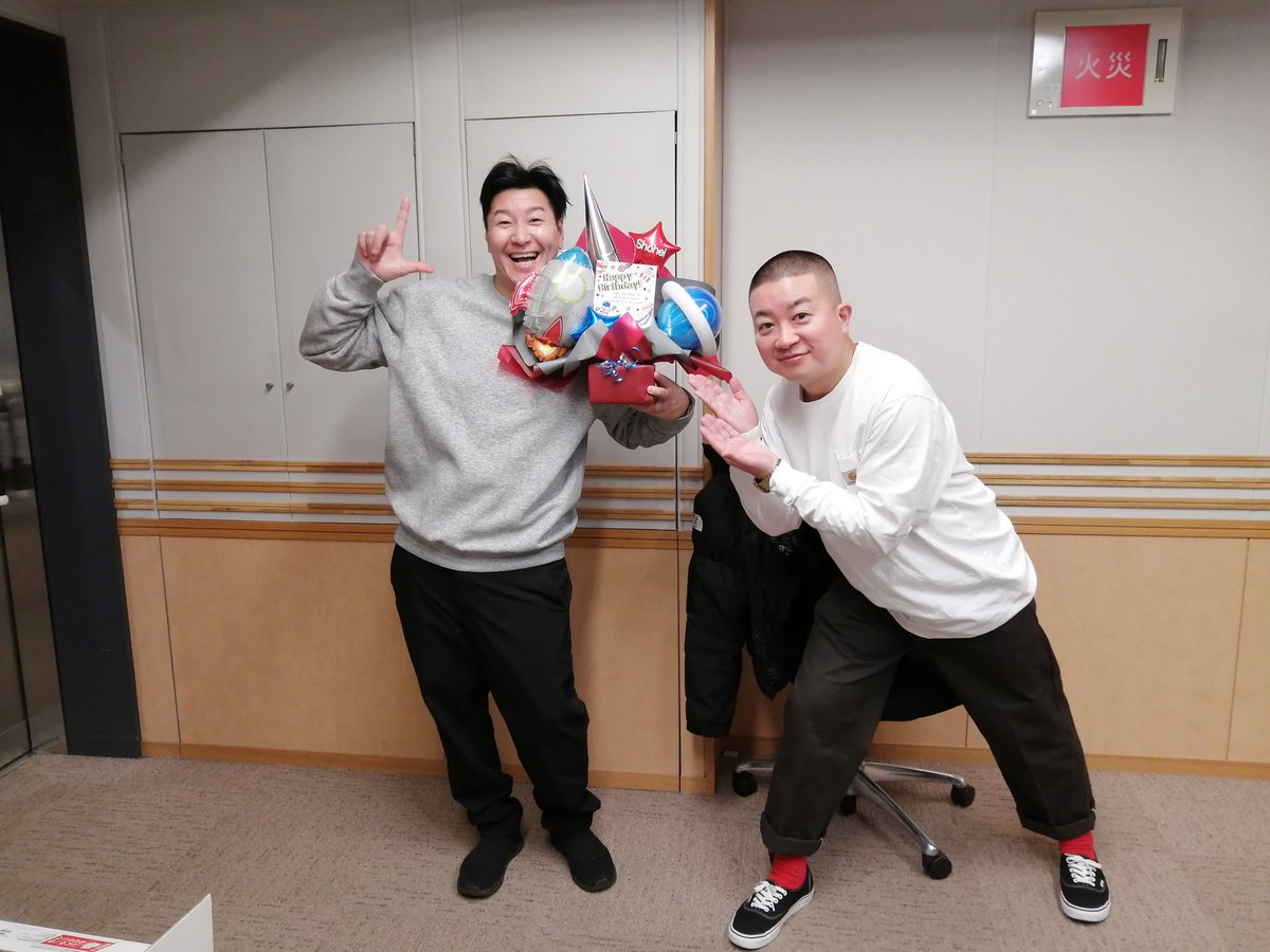 【昨日】1/26(226回目)のトピックス

告知忘れすみません！
聴いてくださった方ありがとうございます！
これからの方は #radiko →radiko.jp/share/?sid=QRR…

番組の感想は→#チョコプラ東京遊泳

①これって変じゃない？と思うルールやマナー
②頑張っている人のエピソード募集中
✉️chocopla@joqr.net