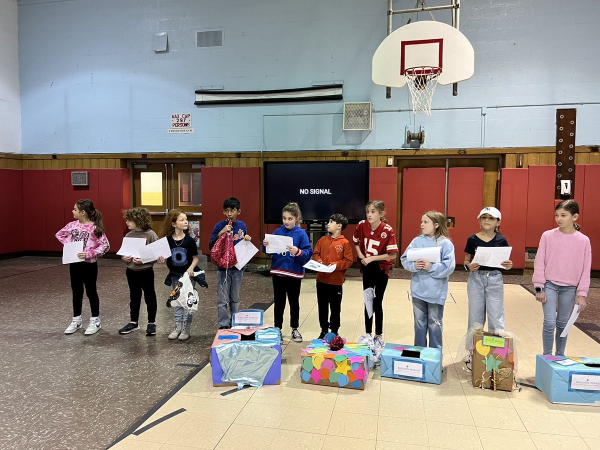 Great 4 Project Extra  is partnering with Balloon Mission and spreading the word about balloons! We are collecting all types of balloons to help protect our oceans and land. #balloonmission <a href="/SCUBA_tales/">Scuba Steve</a> <a href="/OSchoolsPR/">Oceanside School District #OSD_NY</a> <a href="/DianeProvvido/">Diane Provvido</a> <a href="/DrMChristiansen/">Matt Christiansen, Ed.D.</a>