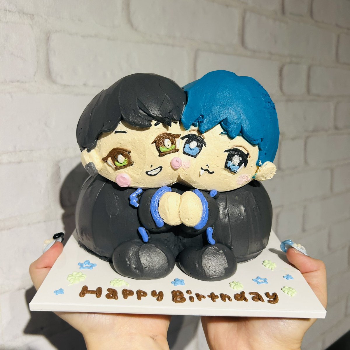 shu__oct's tweet photo. ⠀
　⠀ ⠀ ⠀𝙃𝙖𝙥𝙥𝙮𝘽𝙞𝙧𝙩𝙝𝙙𝙖𝙮 𝙎𝙃𝙐 ☻

柊くん、四谷お誕生日おめでとう😸🎶
ずーっと楽しませてくれてありがとう
大好きだよー！！！！
世界で1番幸せでいますように！

#永遠のボスベイビー_小堀柊21歳
#HAPPYSHUDAY_2024
#HappyShinsukeDay
#四谷真佑祝24歳_自我を貫き燃やしなfire https://t.co/bKdxtfOtYL