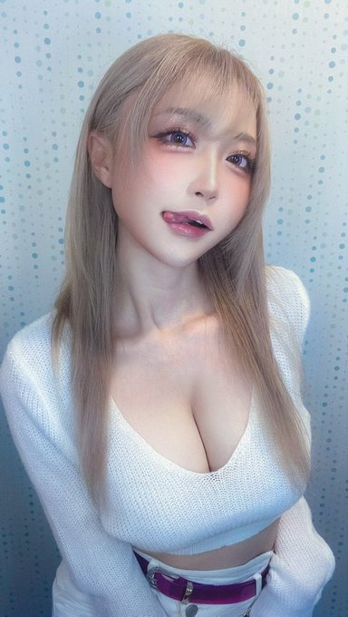 Twitterのコスプレ画像2