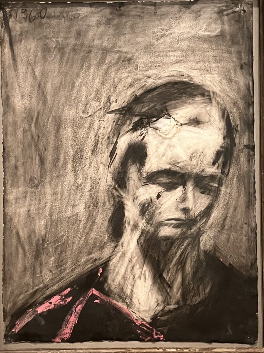 What a truly great show of #frankauerbach charcoal heads ⁦@TheCourtauld⁩