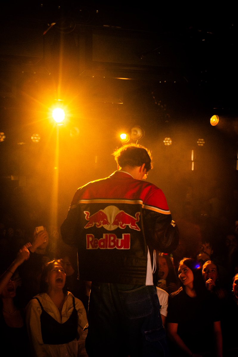 dali_fr's tweet photo. Merci Paris 🧡🧡🧡🧡 c’était merveilleux encore une fois. big lov
.
Photo : sheuna https://t.co/lvwj6zjDw4