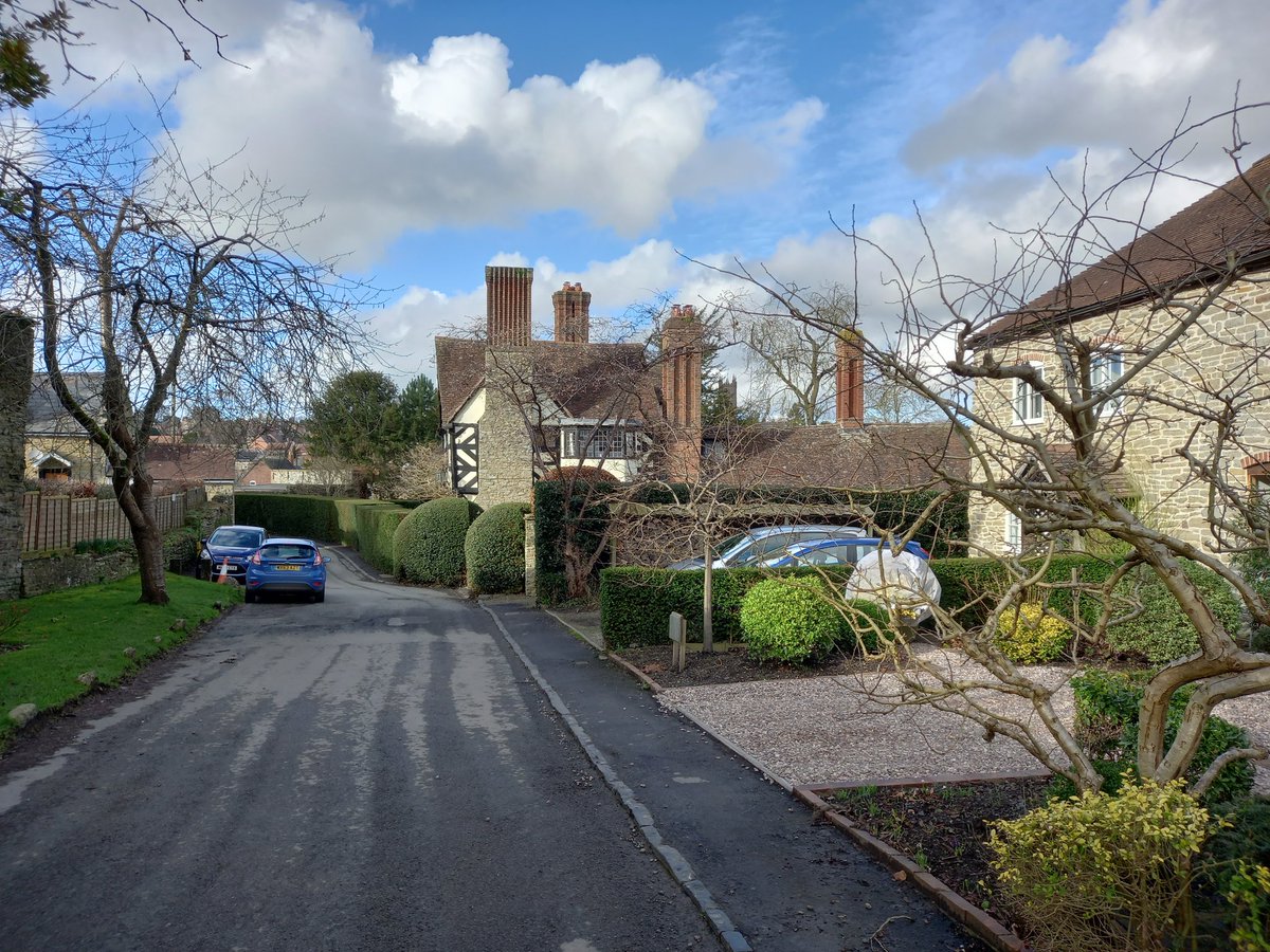 #SlowWaysUK Completed trial of northern section of Leolud two. Here's Ludford with Ludlow Church visible in background. <a href="/SlowWaysUK/">Slow Ways</a>