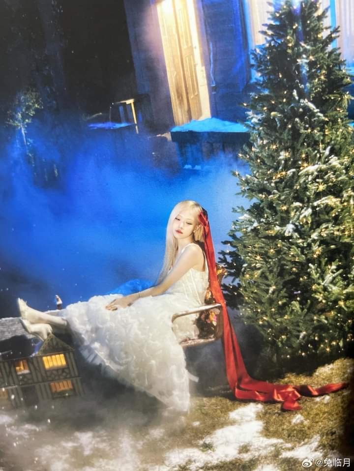 Chúc công chúa của lòng em sinh nhật vui vẻ nhé.
HAPPY ROSÉ DAY
#GlobalStarROSÉDay
#장미빛_로제의_생일을_축하해