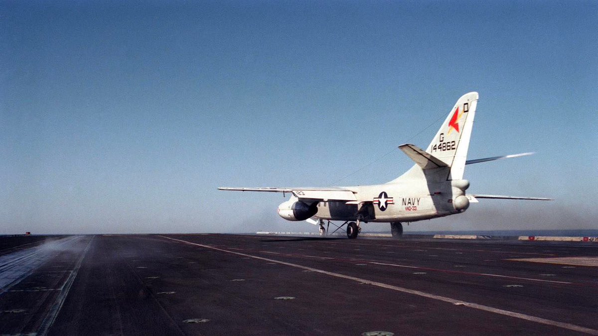 Boneyardsafari's tweet photo. Here is a cool photo of TA-3B 144862 Skywarrior of VAQ-33 launching from cat 1 off of #USSKittyHawk #CV63, October 1983. You can see the launch bridle below the aircraft. #skywarrior #a3b #ta3b #vaq33 #flynavy #navalsafari #aviationsafari #aviationpreservation #boneyardsafari https://t.co/jekQGWhz9S