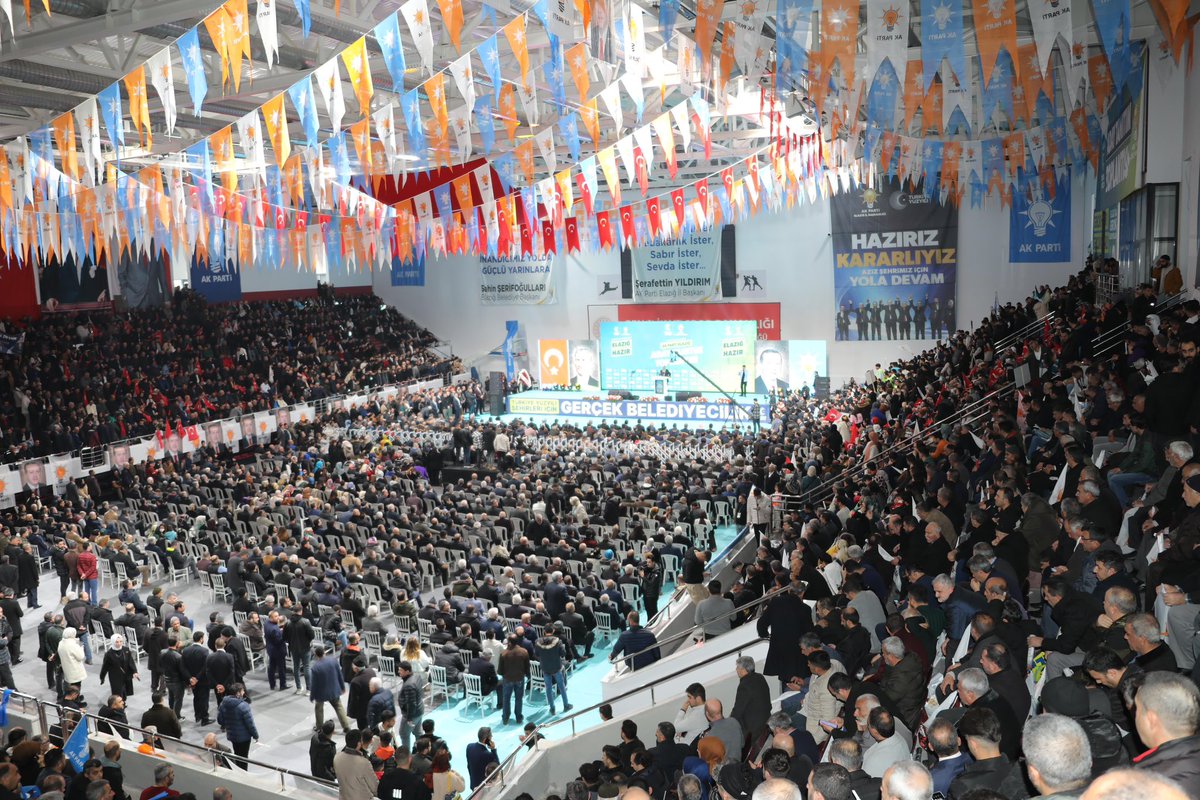 🇹🇷Cumhurbaşkanımız Recep Tayyip Erdoğan'ın liderliğindeki Türkiye Yüzyılı şehirleri için #HazırızKararlıyız , Başaracağız!

Aziz şehrimiz Elazığ'da Genel Başkan Yardımcımız Sayın Dr. Ömer Ileri'nin de teşrifleriyle gerçekleştirdiğimiz toplantıda ilan edilen Belediye Başkan