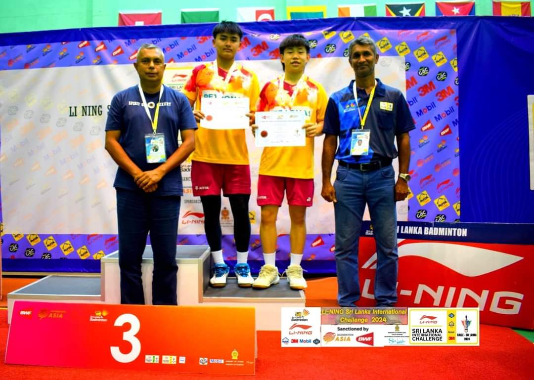 nazminton's tweet photo. Tahniahhhh budak baik semua 👏🏽

🥉 MS
Jacky Kok

🥉 MD
Aaron Tai/Kang Khai Xing

#SriLankaIC2024 https://t.co/qMYMjH8782