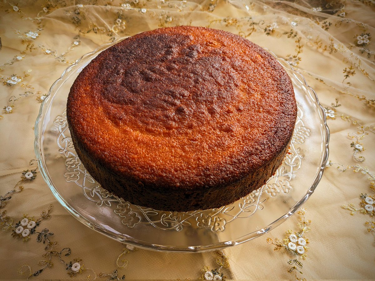 GrauerBrowne's tweet photo. @Nigella_Lawson Deliciously simple recipe. From "How to Eat", one of my favorite second hand book finds. Tx Nigella x https://t.co/yLV1LaLRC9