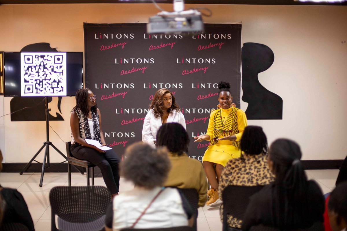 kayana_kenya's tweet photo. Exploring the business of beauty 💇🏽‍♀️

This past week, #KayanaPro participants visited @LintonsAcademy.

Our guest speakers shared some industry insights on services, pricing, client relations, and operations from their decade of combined experience.

#SKIIVEKenya #DreamWorkGrow https://t.co/JW95reIBcN