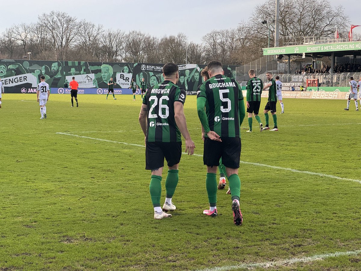 100ProzentSCP's tweet photo. TOOOOOOOOOOOOOOOOOOOOOOOOOORRRRRR!!!! GRODOWSKI!!!!! #scpsvs 1:1 (64.) https://t.co/j8blilljGv