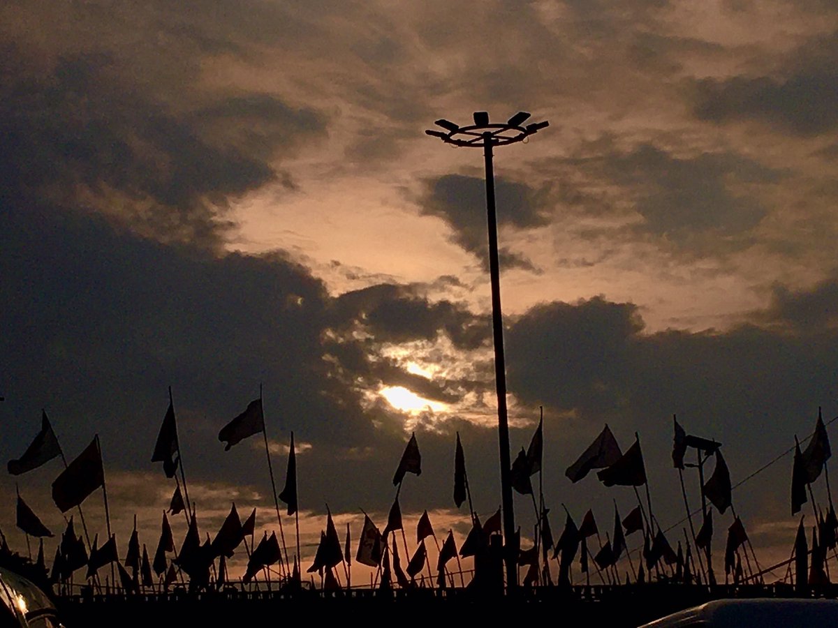 PDXSaluling's tweet image. Lomba Panjat Pinang terbesar