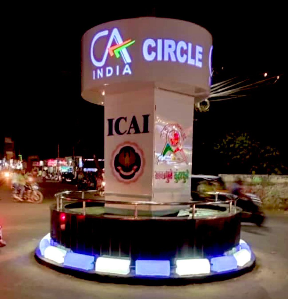 CAChirag's tweet photo. CA Circle

We should have one in Mumbai city, actually, we should have one in all metros @AniketTalati 

RT if agree https://t.co/pxJb1KapWO