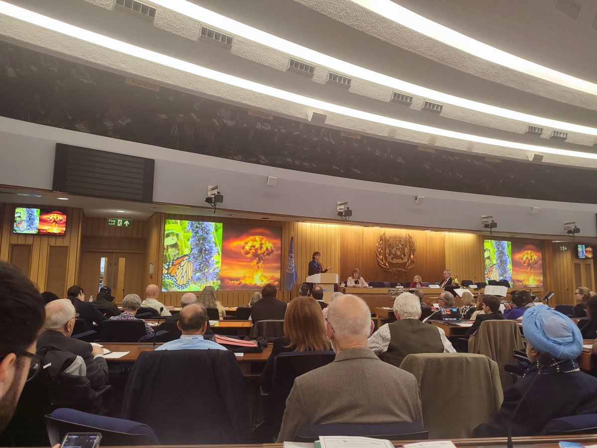 Dârini (@dariniv) on Twitter photo Passionate speech by <a href="/annfrisch/">Ann Frisch</a> on #Rotarians working together for a world free of nuclear weapons. #PeopleOfAction #Peace Passionate speech by <a href="/annfrisch/">Ann Frisch</a> on #Rotarians working together for a world free of nuclear weapons. #PeopleOfAction #Peace