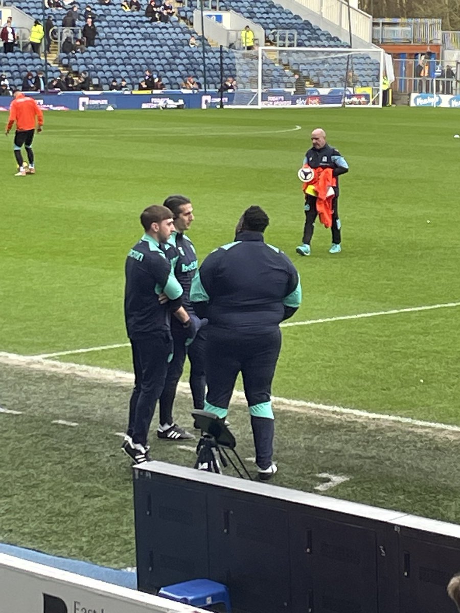 DaveAspin95's tweet photo. Ennis back at Ewood 🔵⚪️ https://t.co/iLVf2FU1gk