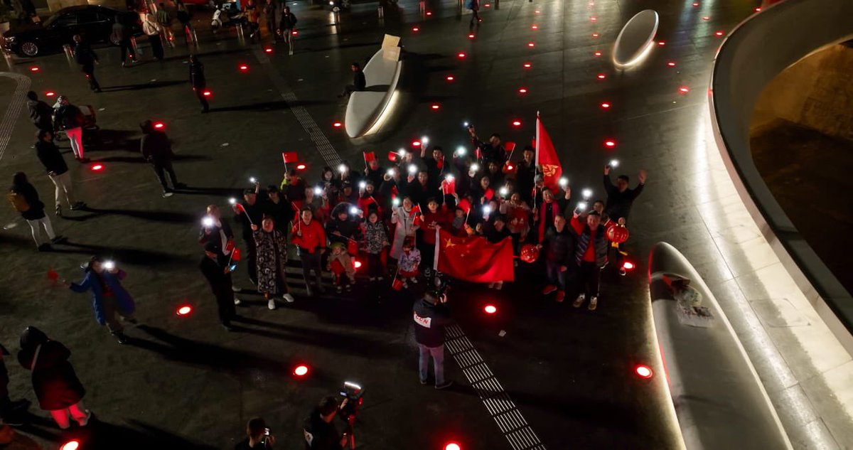 AmbassadorLiu's tweet photo. On the eve of #SpringFestival, #Nicosia Eleftheria Square and #Limassol Town Hall were lit up with Chinese Red color, the first time in Cyprus. Thank you Cypriot friends for commitment to #China #Cyprus relations. Happy Year of the #Dragon! https://t.co/RwnyU92oK0