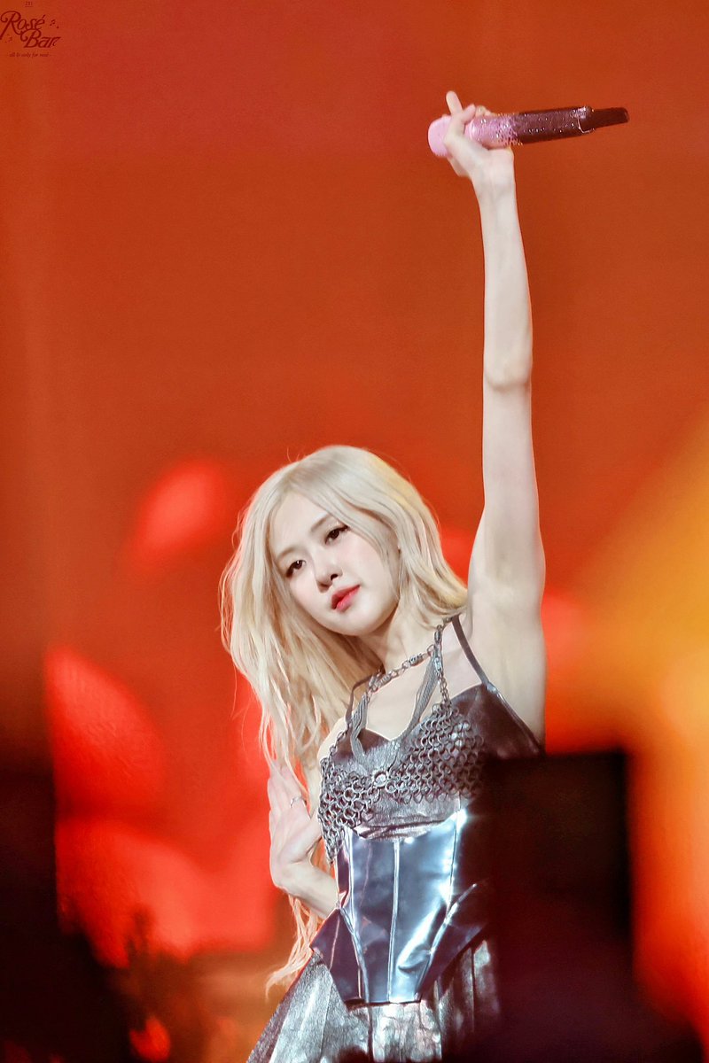 RoseChinabar's tweet photo. [ HQ ] 230917

Everyone let’s keep going🔥

HAPPY ROSÉ DAY  
#GlobalStarROSÉDay 
#장미빛_로제의_생일을_축하해 https://t.co/CQH2xmqwEP