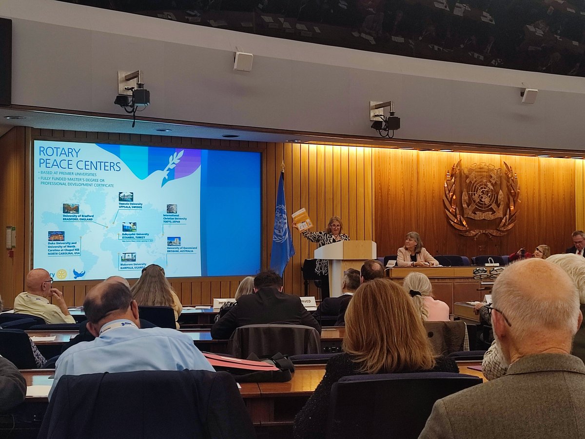Dârini (@dariniv) on Twitter photo Time to talk about #Rotary #Peace Centres with <a href="/weescottishlady/">Fiona Macaulay</a>, Director of the Rotary Peace Centre in the <a href="/UniofBradford/">University of Bradford</a>, #UK: "If you can study war, you should be able to study peace" Time to talk about #Rotary #Peace Centres with <a href="/weescottishlady/">Fiona Macaulay</a>, Director of the Rotary Peace Centre in the <a href="/UniofBradford/">University of Bradford</a>, #UK: "If you can study war, you should be able to study peace"