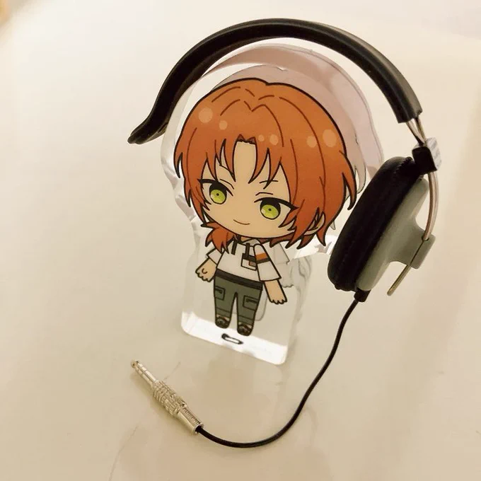 ヘッドホンのサイズがかわいいので見て。細かいところまで再現度すごいよ 
