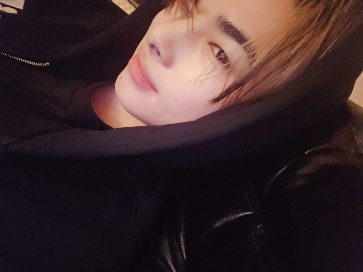 [ #니키’s Post ] 240210

#NI_KI: Happy new year, ENGENEs~🧧

<a href="/ENHYPEN_members/">ENHYPEN</a> <a href="/ENHYPEN/">ENHYPEN OFFICIAL</a> #ENHYPEN #엔하이픈