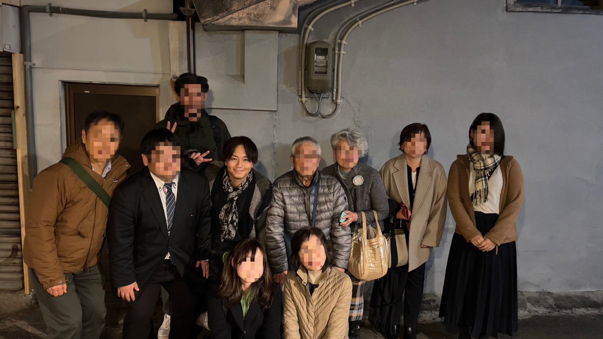 母校 必由館高校での特別講義
無事終了しました
高校1年の時に漫画家を志して2011年2月9日にデビューして昨日で丸13年、
14年目の走り出しを再び必由館から始められるご縁に人生の伏線回収の様な奇妙さと喜びを感じてます
生徒の皆さん、先生方、
楽しい時間をありがとうございました