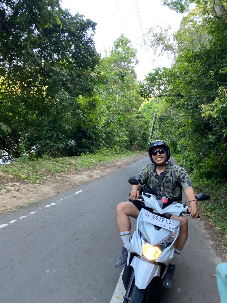 kadang2nguli's tweet photo. Bae goreng ge nu penting jalan jalan. https://t.co/2AvVLEcNAO