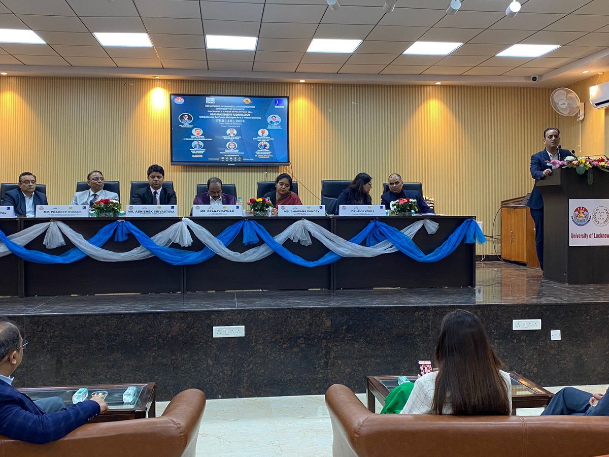 LUMBA_Lucknow's tweet image. "🎓Management Conclave on 'Competencies for Future Managers in a 5 Trillion Economy' witnessed insightful discussions by industry leaders guiding academia and students towards success. Kudos to organisers &amp;amp; participants! #LUMBA #ManagementConclave #5TrillionEconomy"@sangeeta_hr