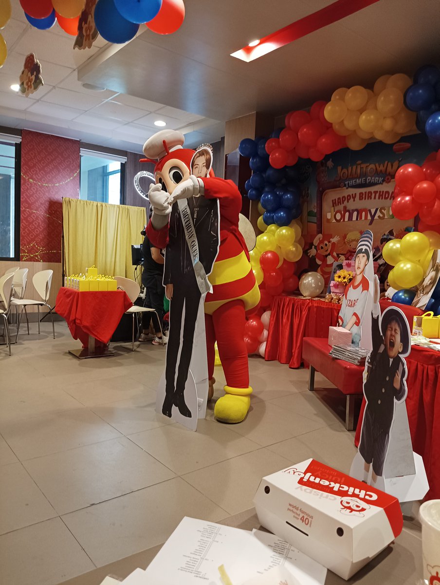 Janenicorn's tweet photo. Happy birthday to the loml! ๐๐
I had so much fun, I hope yung ibang attendees rin ๐ซถ enjoy sa alak sa nanalo nung dala ko hahaha drink responsibly po plZ hahahaha
Can't wait for ur next bday! ๐
Luv u @THESUHPROJECT๐
#JOHLLITOWN
#์๋ #ใธใฃใใผ
#TheSuhProject #TSP2024 https://t.co/FejQyaqCw2