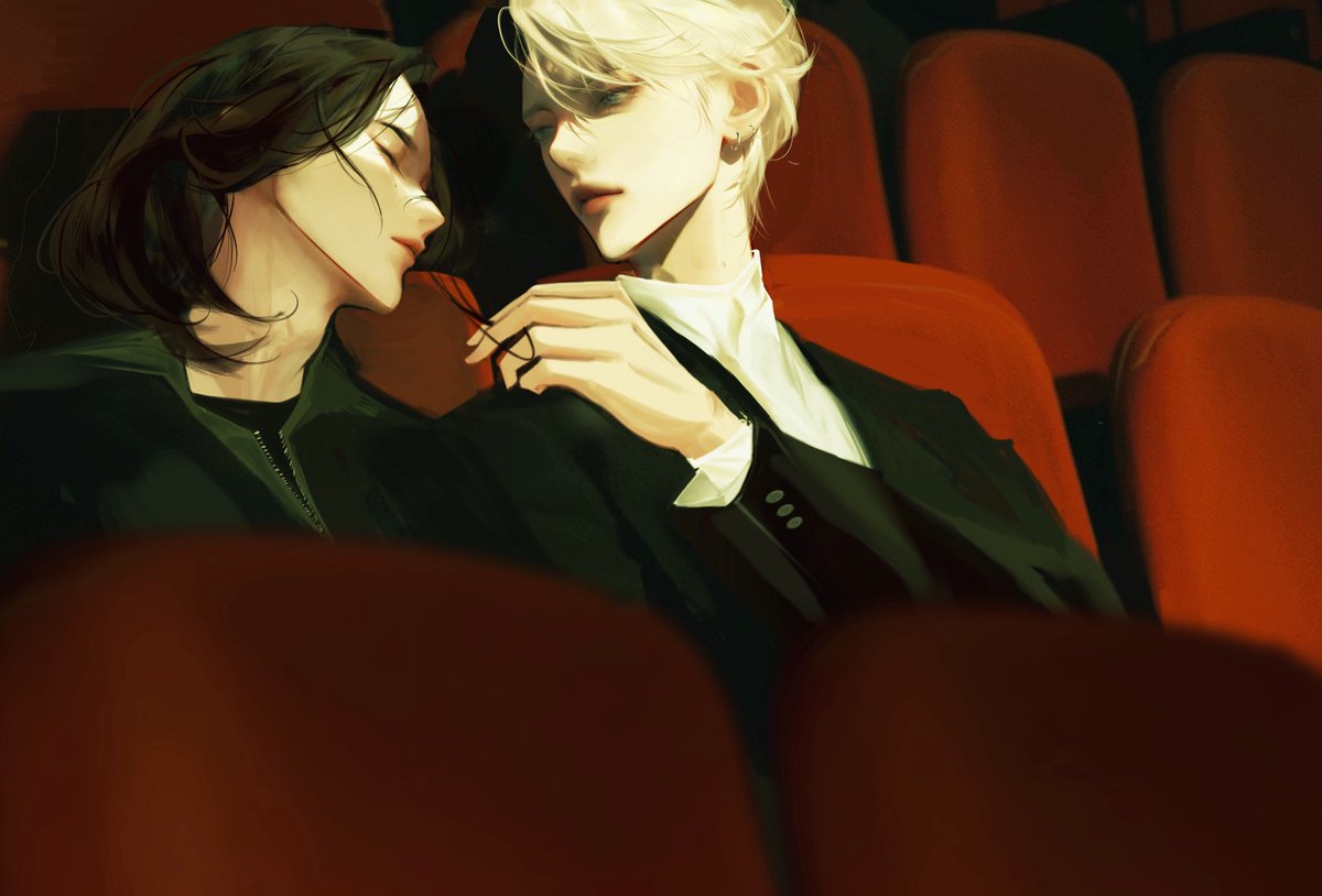 不小心在影院睡着了😴

#JIHAN #JHHJ #YOONHONG
#윤홍 #ジスハン