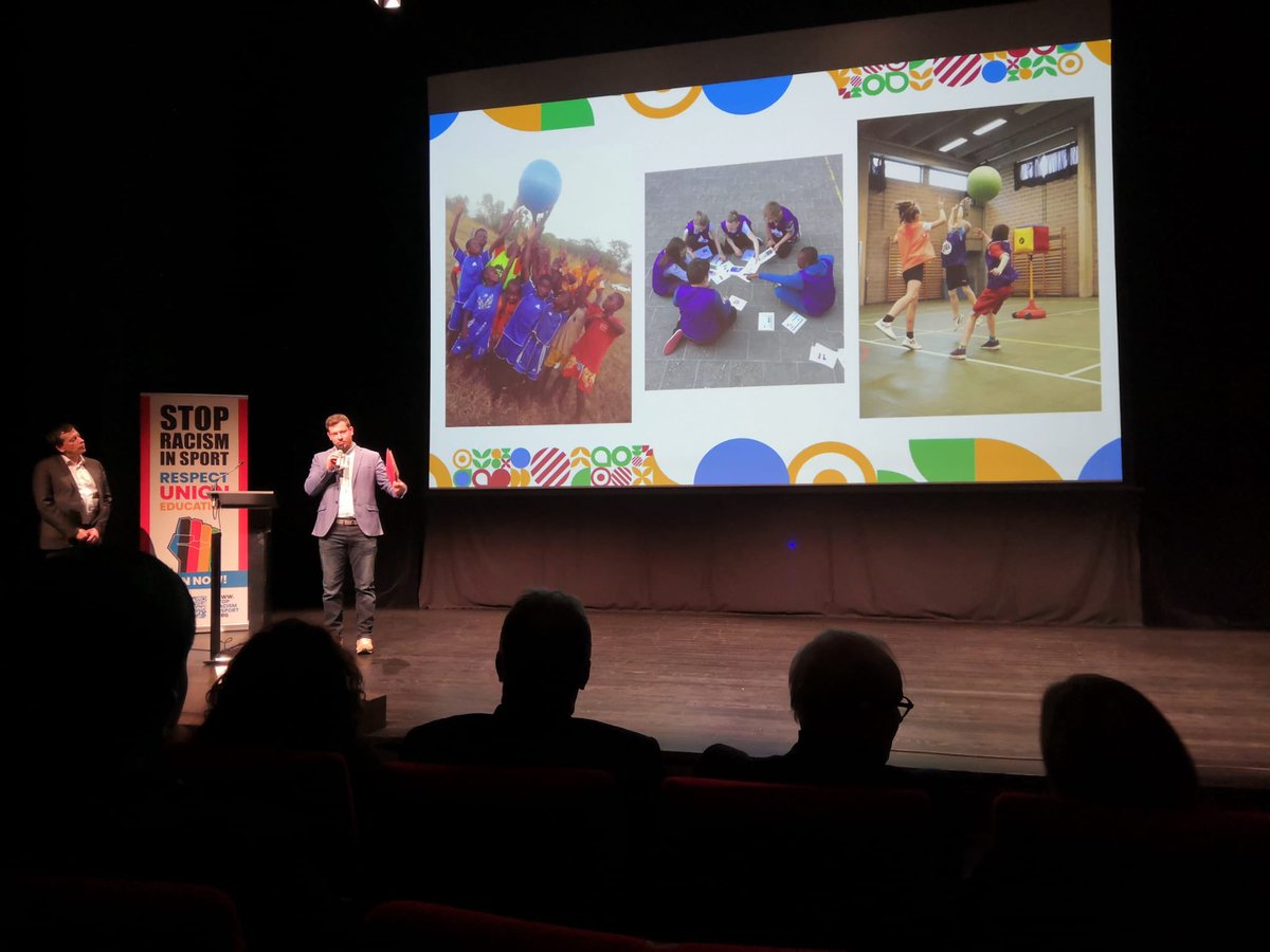 Mise à l’honneur hier au prix « Stop Racism » 🟢🟨❤️

La récompense de nos engagements en Afrique, mais aussi de notre mission au quotidien pour un meilleur « faire ensemble ». 

Quelque soit le parcours, l’homme naît bon. Cultivons donc la diversité pour en faire une force 🤜🏻🤛🏽