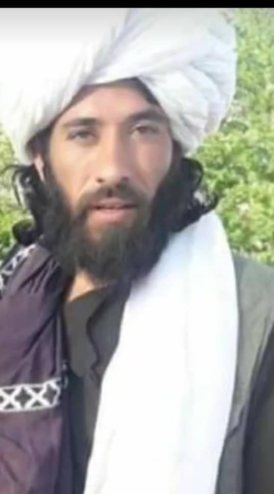 غرمه یي موږ ته دصبر او استقامت توصیه کوله خو ماذیګر خپله دابد په سفر را نه بیل شو.😥شهید سیف الاسد جان هم زموږ دورور په شان ملګری وو او دشهید سحر مولوي صاحب له دفن کولو څو ساعته وروسته یی دشهادت جام نوش کړ . نن یي دشهادت پنځم تلین دی.😭😭😭۱۳۹۷/۱۱/۲۰