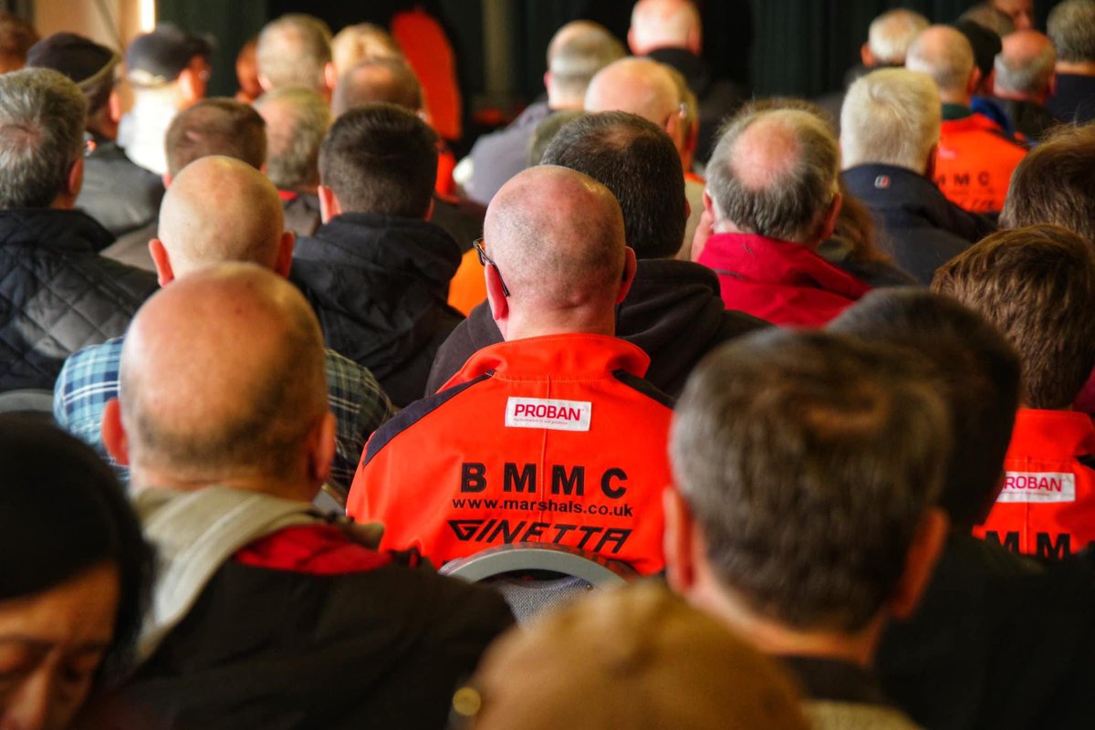 Marshal training at Oulton Park this weekend 🧡

📸 PS Images

#MarshalsUK #ThanksMarshal #MotorsportUK #OrangeFamily #Volunteers #BritishMotorsport #Motorsport #ClubRacingUK #BMMC
