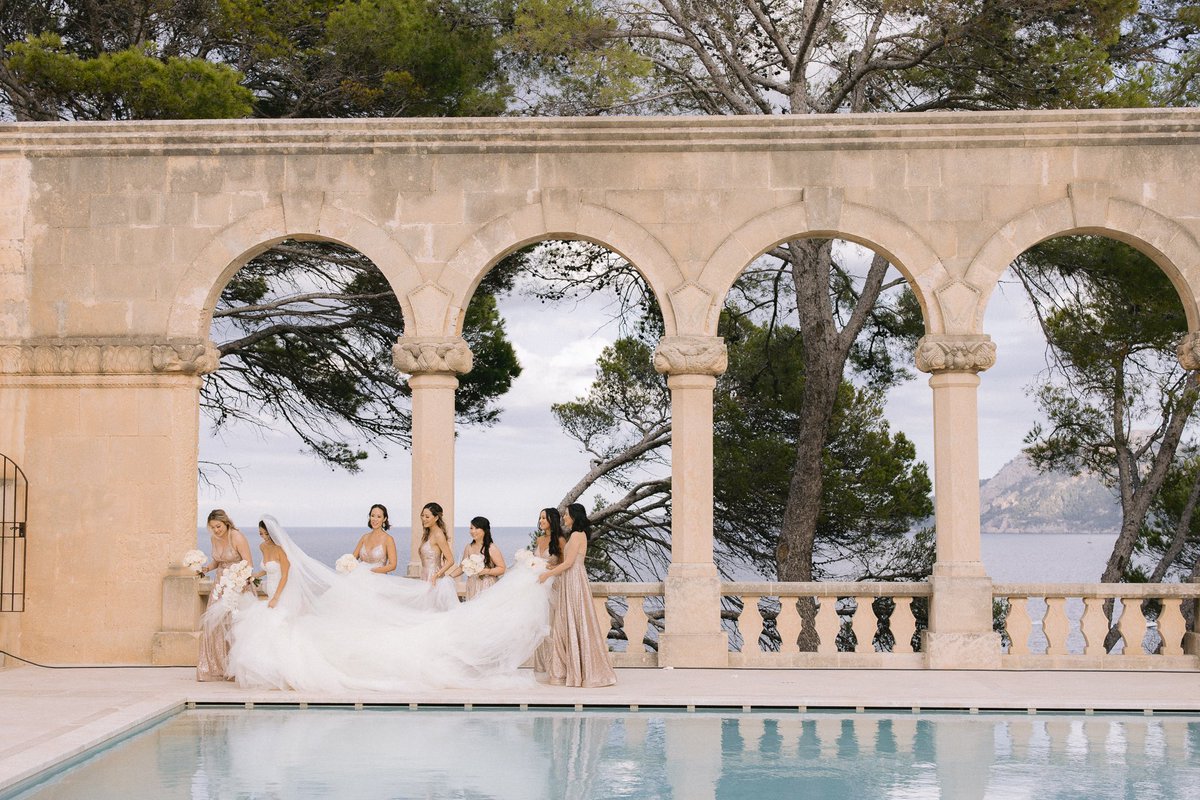 I photograph weddings all over the world. This was quite the place. La Fortalizza.
 Mallorca Spain. #ekwedding