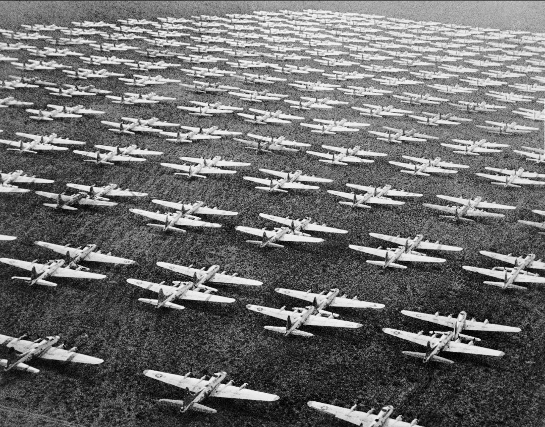 RAF_Luton tweet media