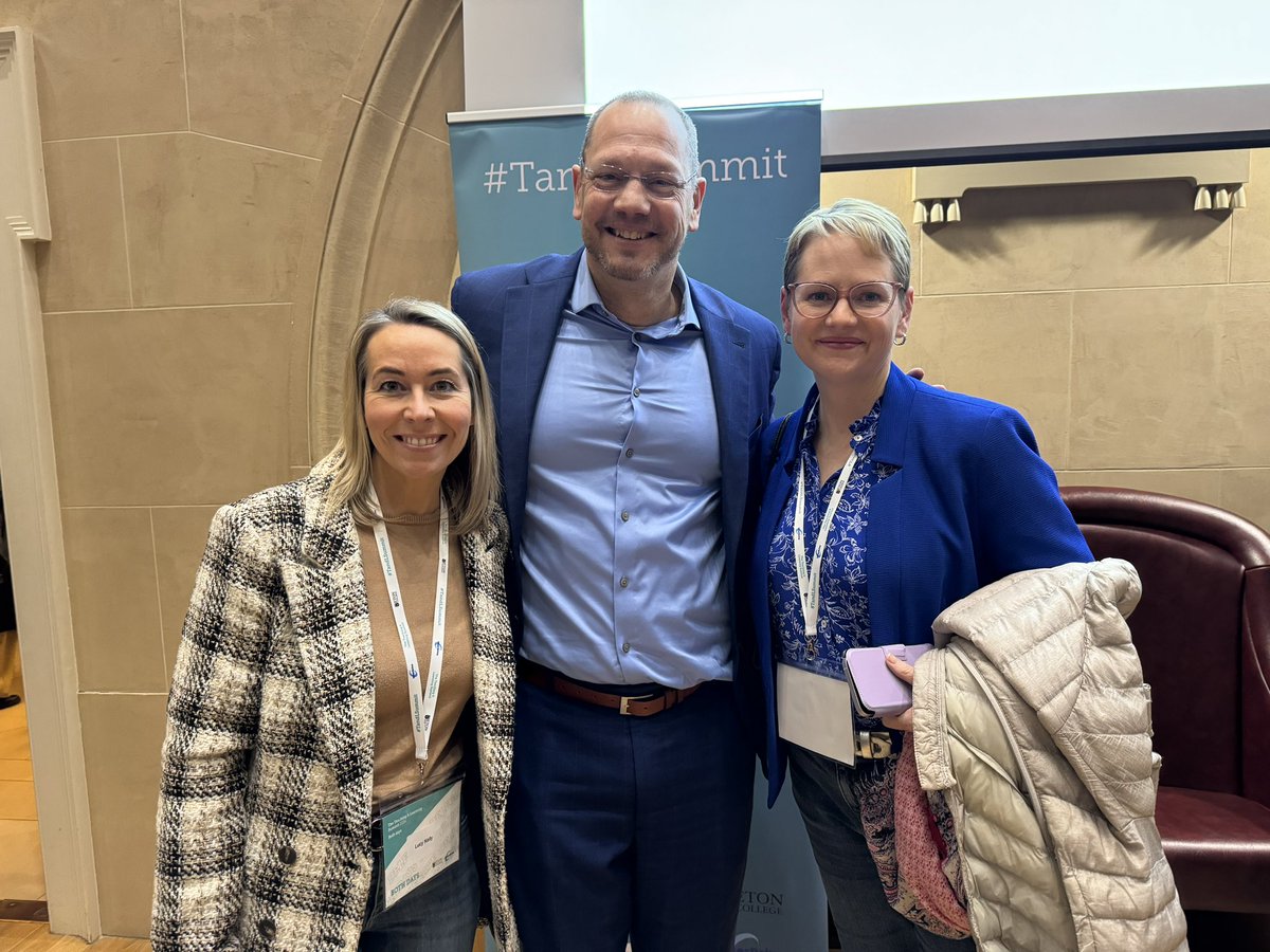 Lucy Kelly tweet media