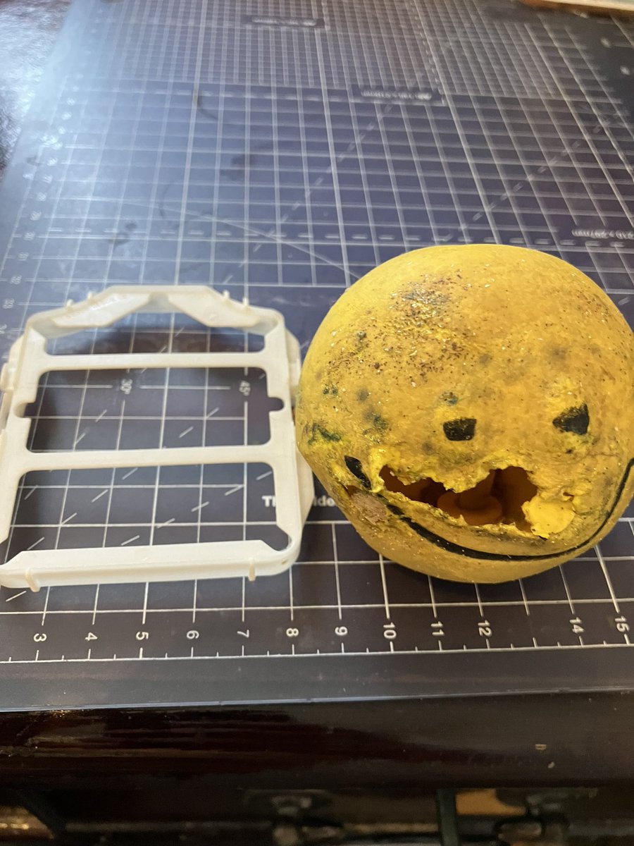 Street_Treasure's tweet photo. Found recently on a trip to the Lincolnshire coast. A perished smiley. Face ball, piece of plastic and Haribo Starmix packet with an expiry date of January 2015- Likely been floating around for almost a decade! #beachcombing #haribo #trasure #litter https://t.co/OtdfHWC2TT