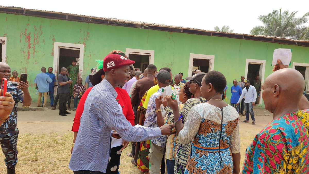 IyobosaSamuel's tweet image. Barrister Christopher Agbonwanegbe elected as the National Delegate of the Peoples Democratic Party Representing Orhionmwon LGA, Edo State in the forthcoming gubernatorial primaries of the party in Edo State.

#SupportPDP